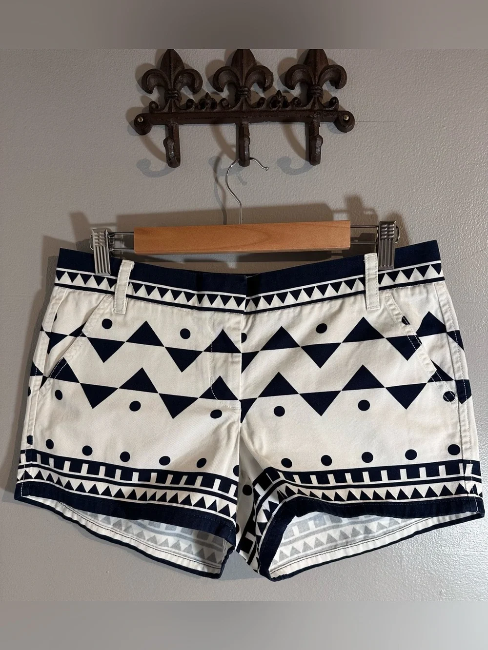 J. Crew excellent pre